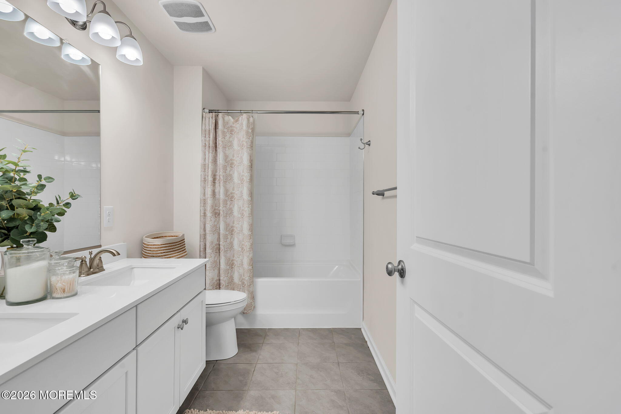 99 Bennet Lane Manahawkin NJ 08050