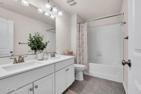 99 Bennet Lane Manahawkin NJ 08050
