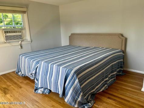 206 S Lincoln Avenue Oakhurst NJ 07755