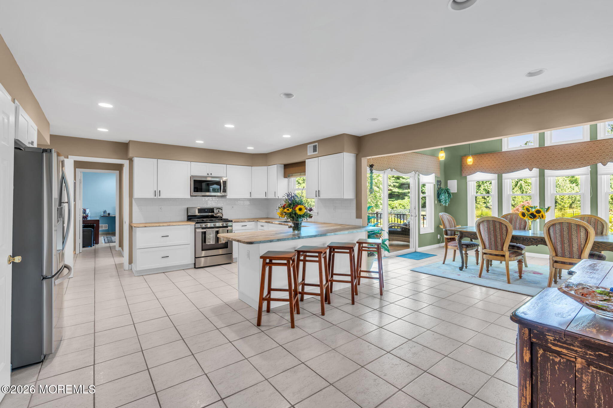 16 Groendyke Circle Millstone NJ 08535