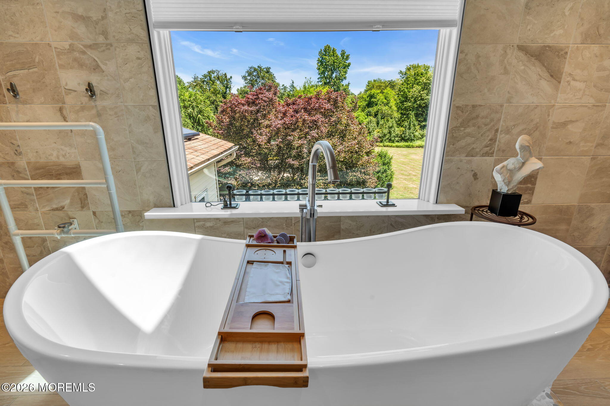 16 Groendyke Circle Millstone NJ 08535