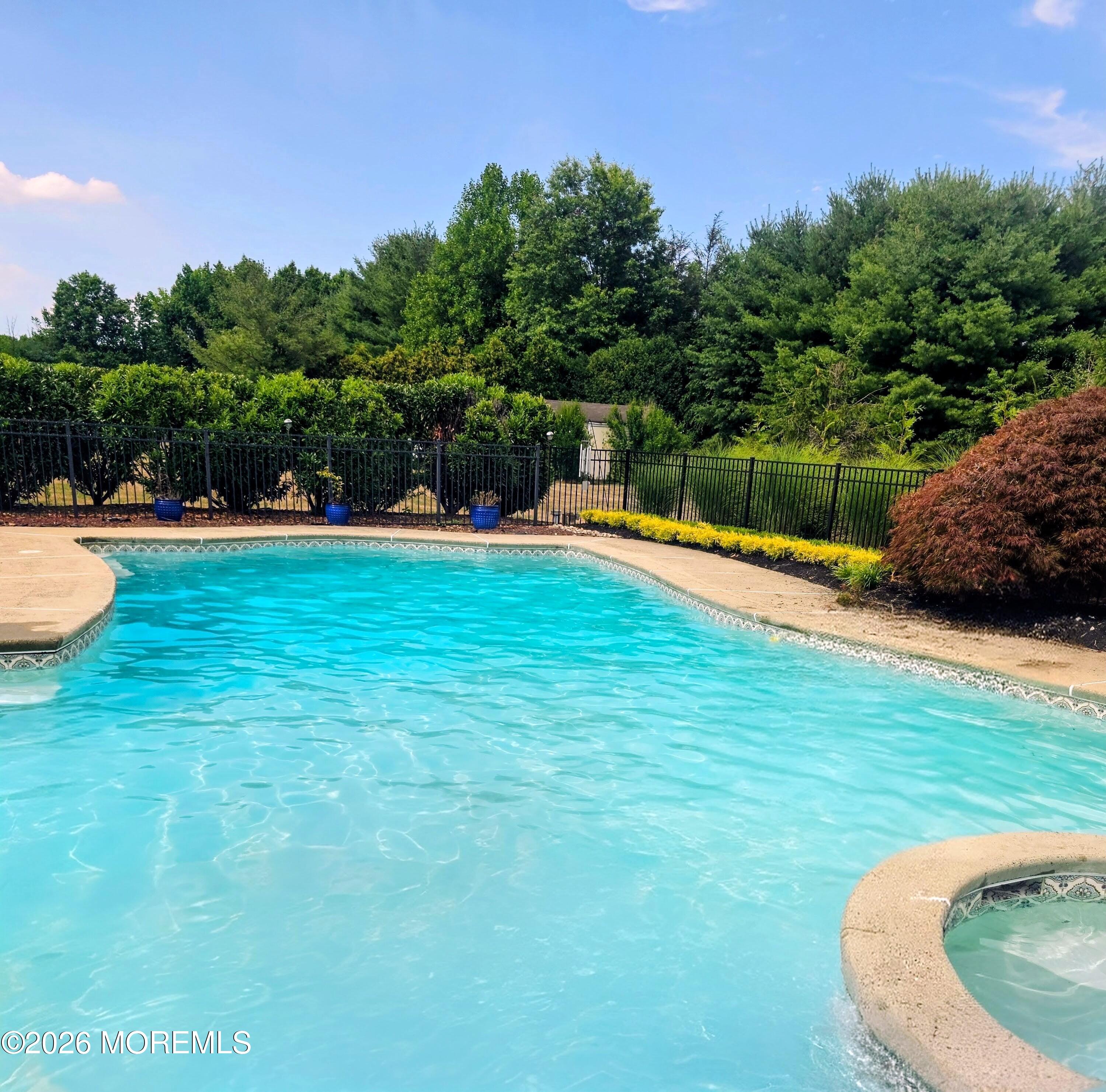 16 Groendyke Circle Millstone NJ 08535