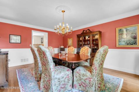 242 Williamsburg Drive Shrewsbury Boro NJ 07702