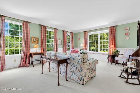 242 Williamsburg Drive Shrewsbury Boro NJ 07702
