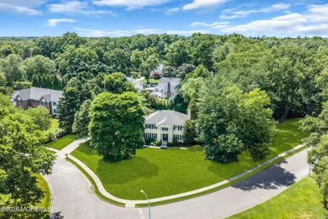 242 Williamsburg Drive Shrewsbury Boro NJ 07702