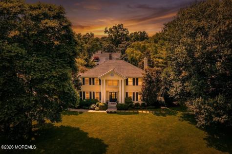 242 Williamsburg Drive Shrewsbury Boro NJ 07702