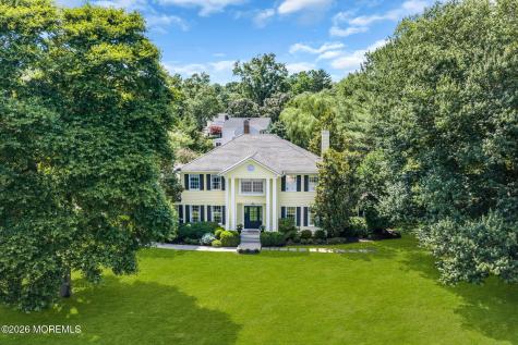 242 Williamsburg Drive Shrewsbury Boro NJ 07702