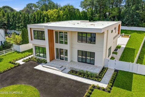 46 Whalepond Road Oakhurst NJ 07755