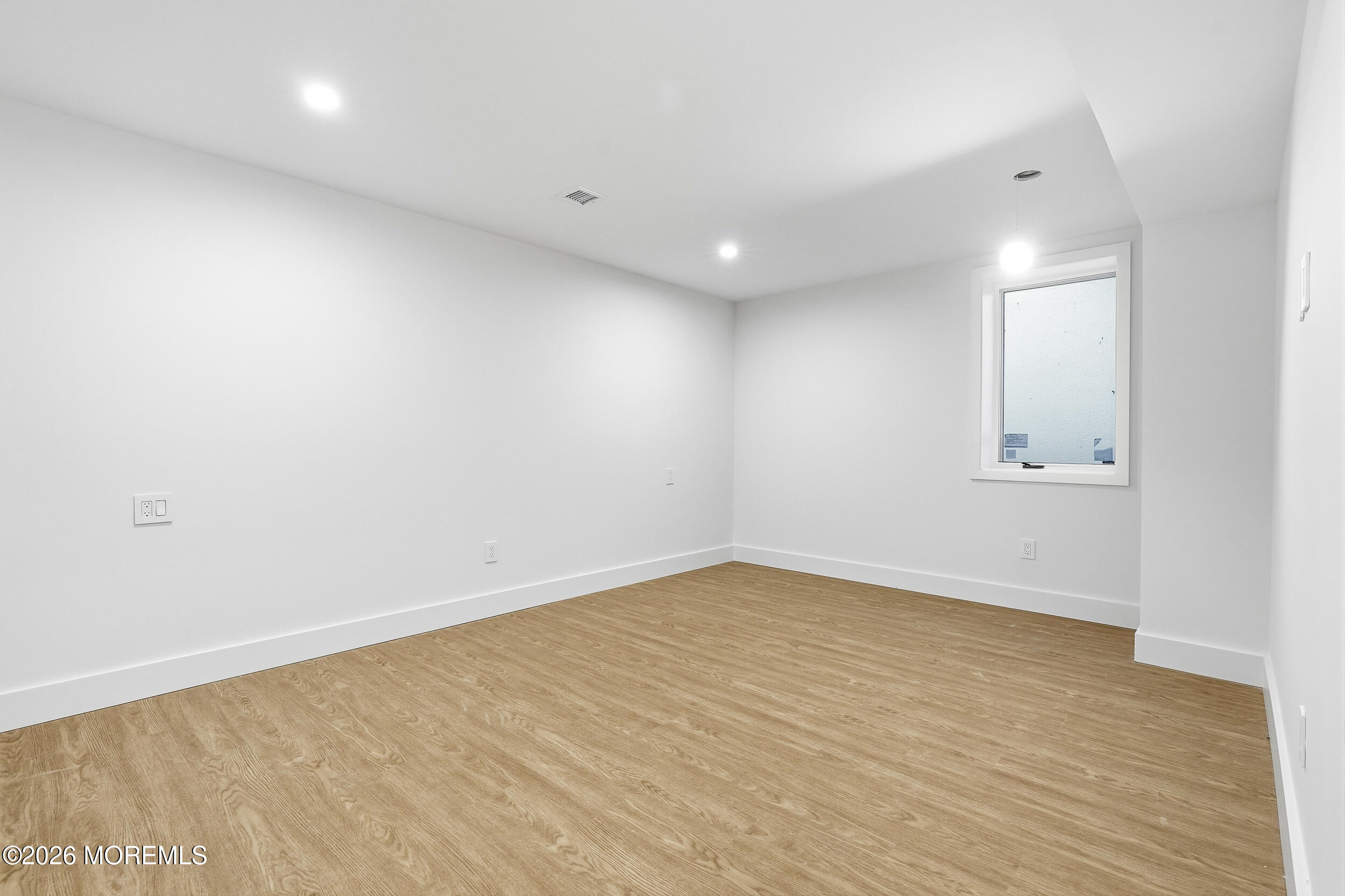 46 Whalepond Road Oakhurst NJ 07755