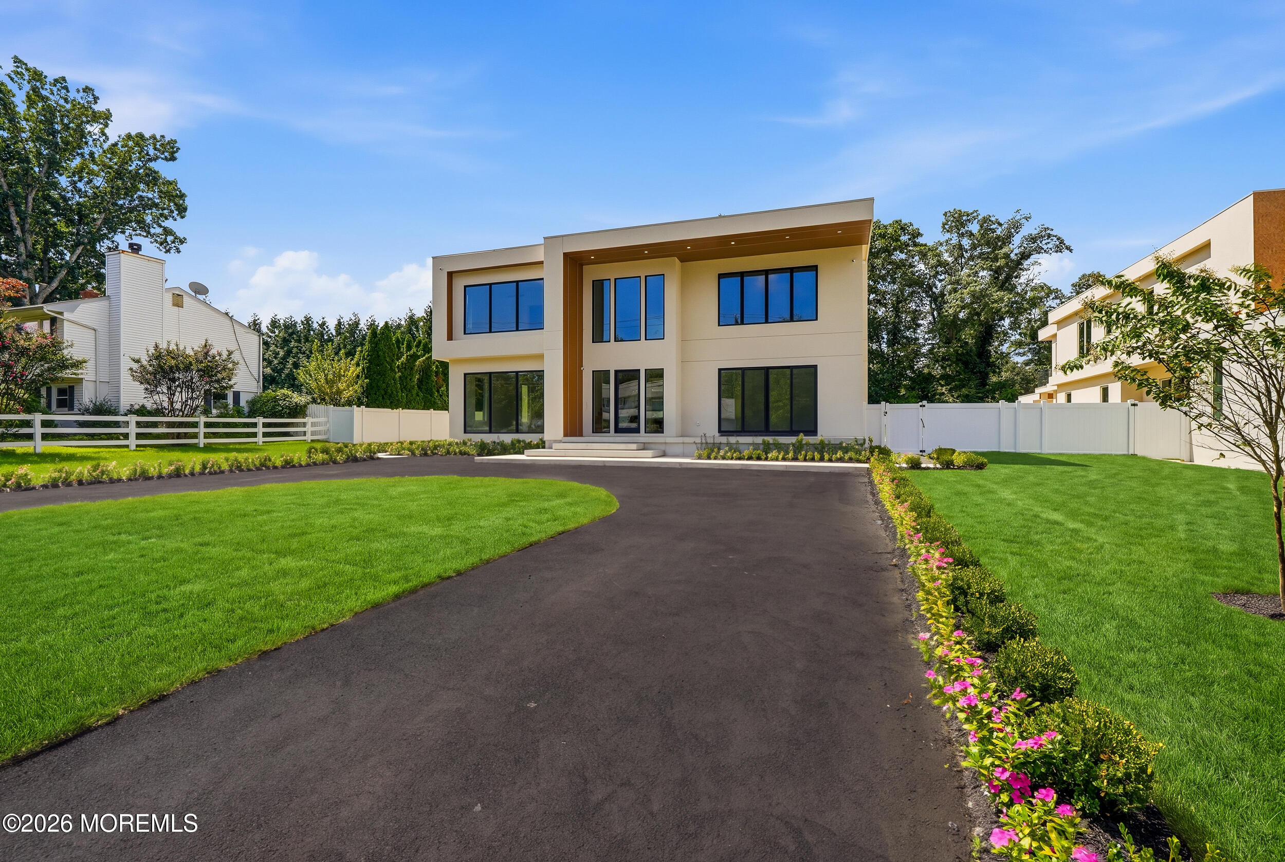 46 Whalepond Road Oakhurst NJ 07755