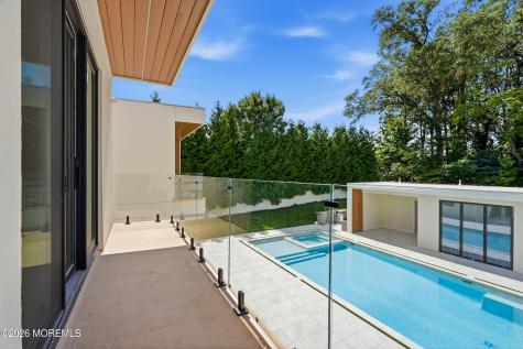 46 Whalepond Road Oakhurst NJ 07755
