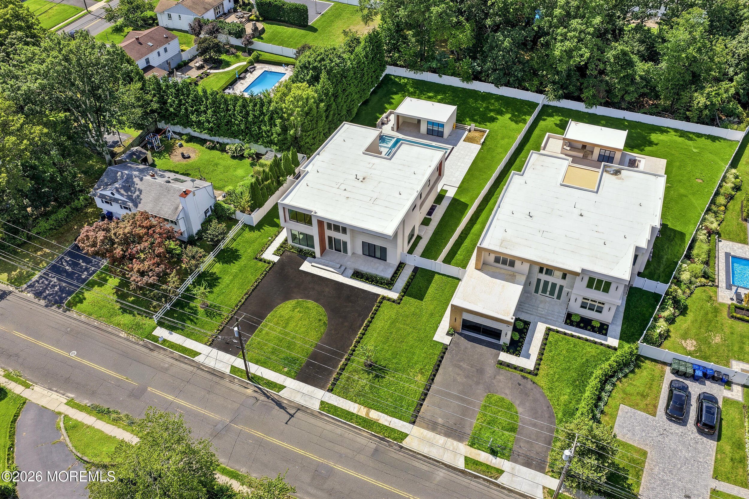46 Whalepond Road Oakhurst NJ 07755
