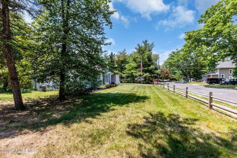 15 Chestnut Street Port Monmouth NJ 07758