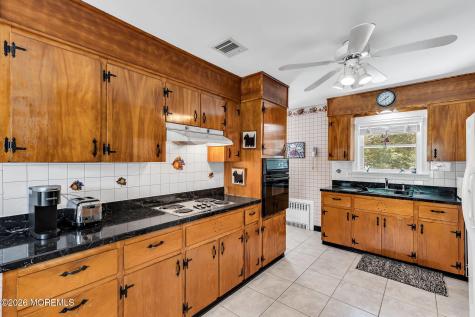 15 Chestnut Street Port Monmouth NJ 07758