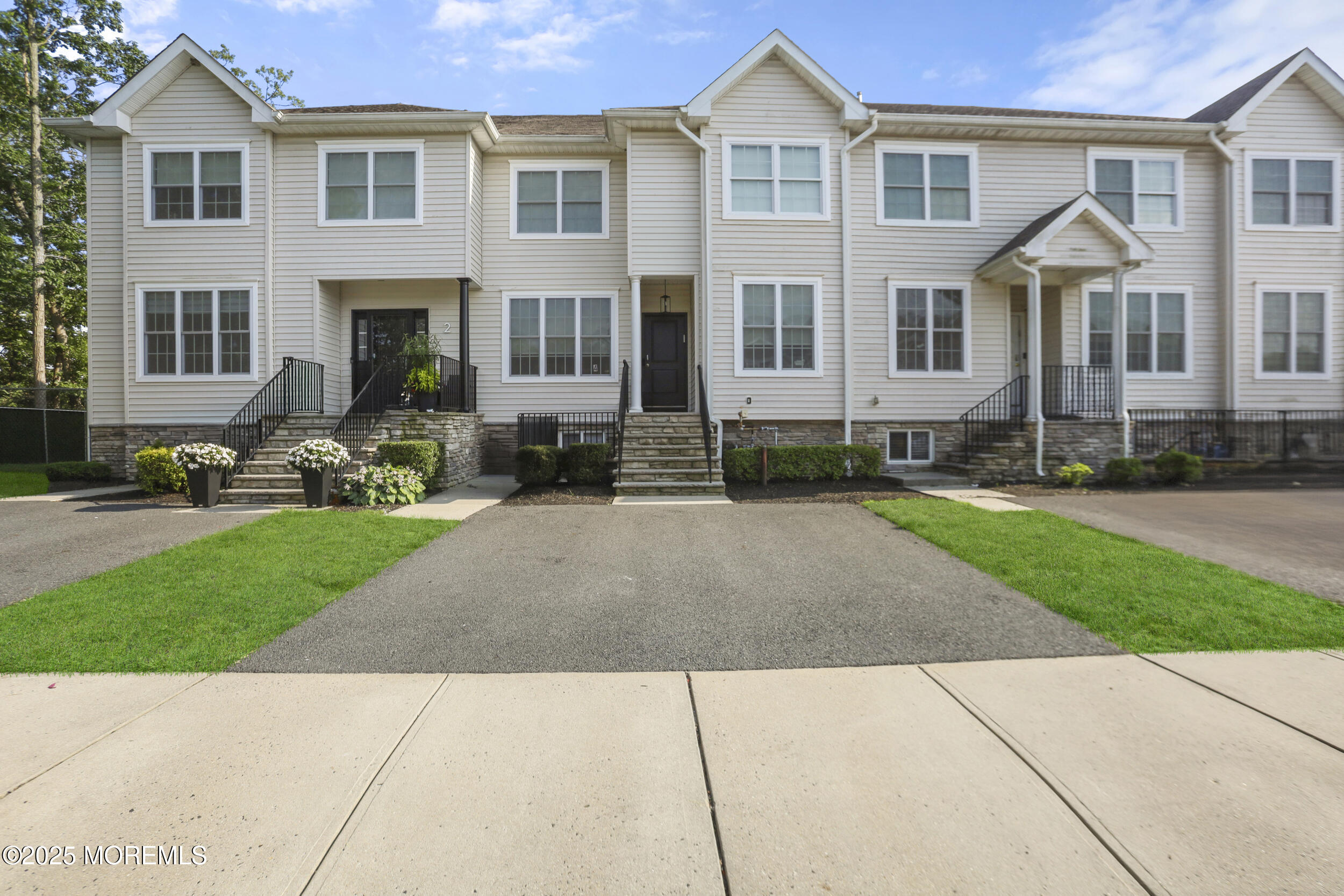 4 Stamford Hill Road Lakewood NJ 08701