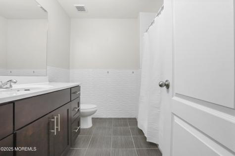 4 Stamford Hill Road Lakewood NJ 08701