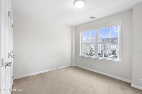 4 Stamford Hill Road Lakewood NJ 08701