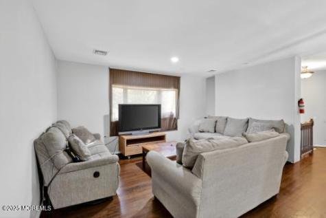 46 Fredric Drive Ocean Twp NJ 07712