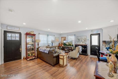 601 E Arverne Avenue Ocean Gate NJ 08740