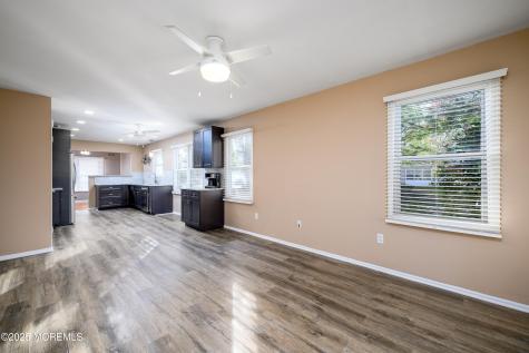 233 Cloverdale Drive Lakewood NJ 08701