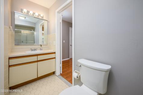 233 Cloverdale Drive Lakewood NJ 08701