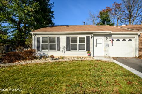 233 Cloverdale Drive Lakewood NJ 08701