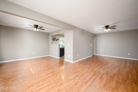 233 Cloverdale Drive Lakewood NJ 08701