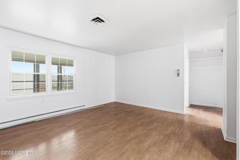 48G Cambridge Court Lakewood NJ 08701