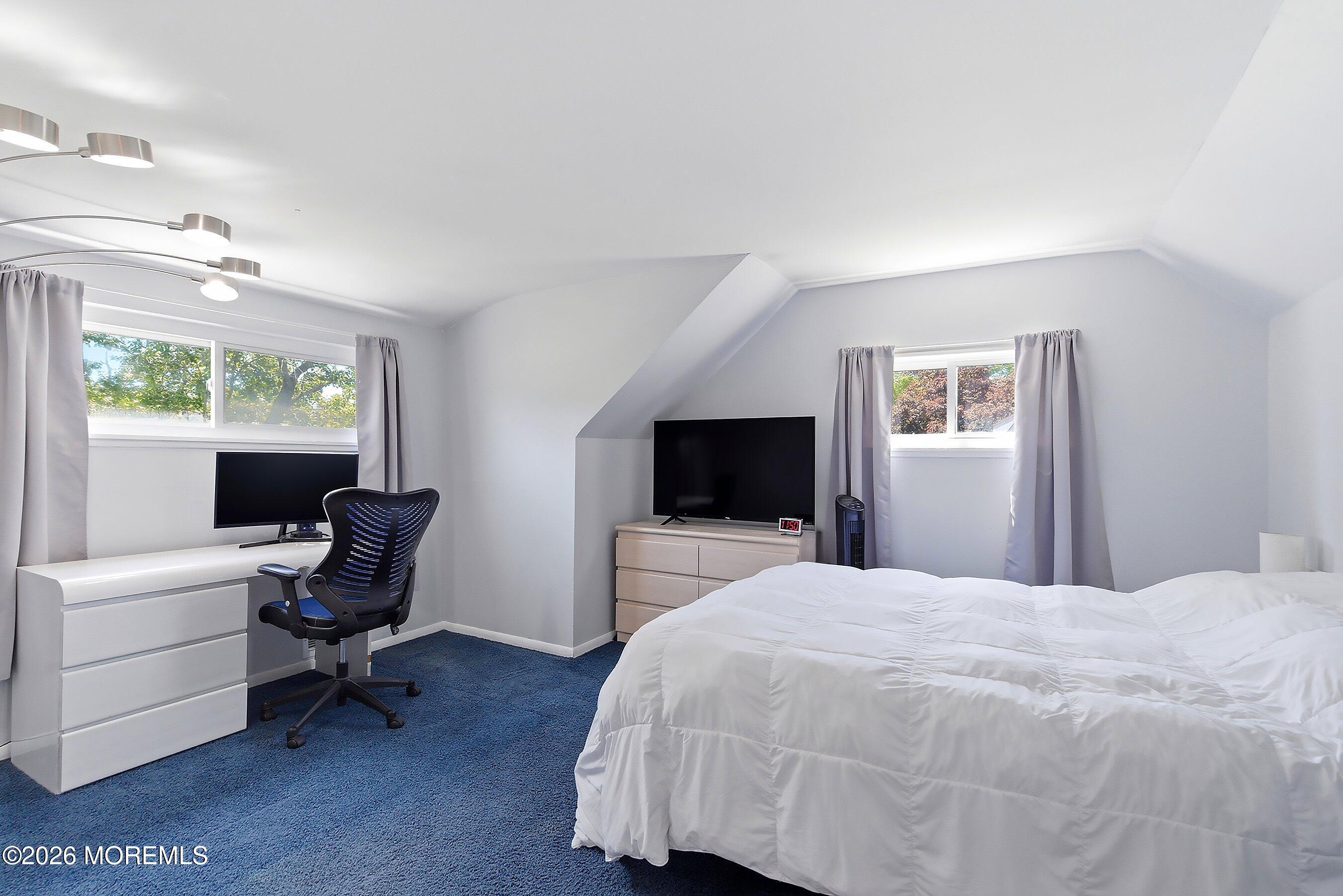 12 Carole Drive Oakhurst NJ 07755