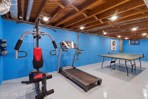 12 Carole Drive Oakhurst NJ 07755