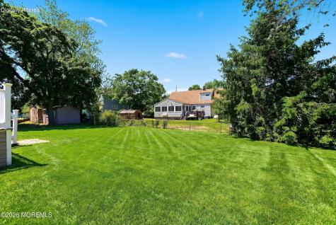12 Carole Drive Oakhurst NJ 07755