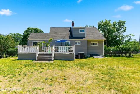 12 Carole Drive Oakhurst NJ 07755
