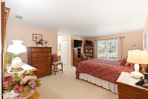 1462 Burr Oak Road Toms River NJ 08755