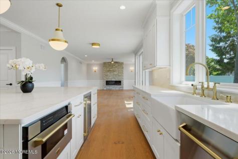 1138 Lawrence Avenue Point Pleasant NJ 08742