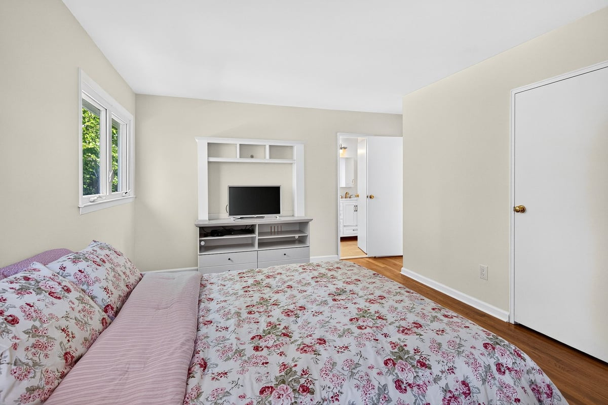 395 Cindy Street Old Bridge NJ 08857