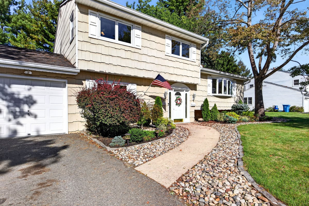 395 Cindy Street Old Bridge NJ 08857
