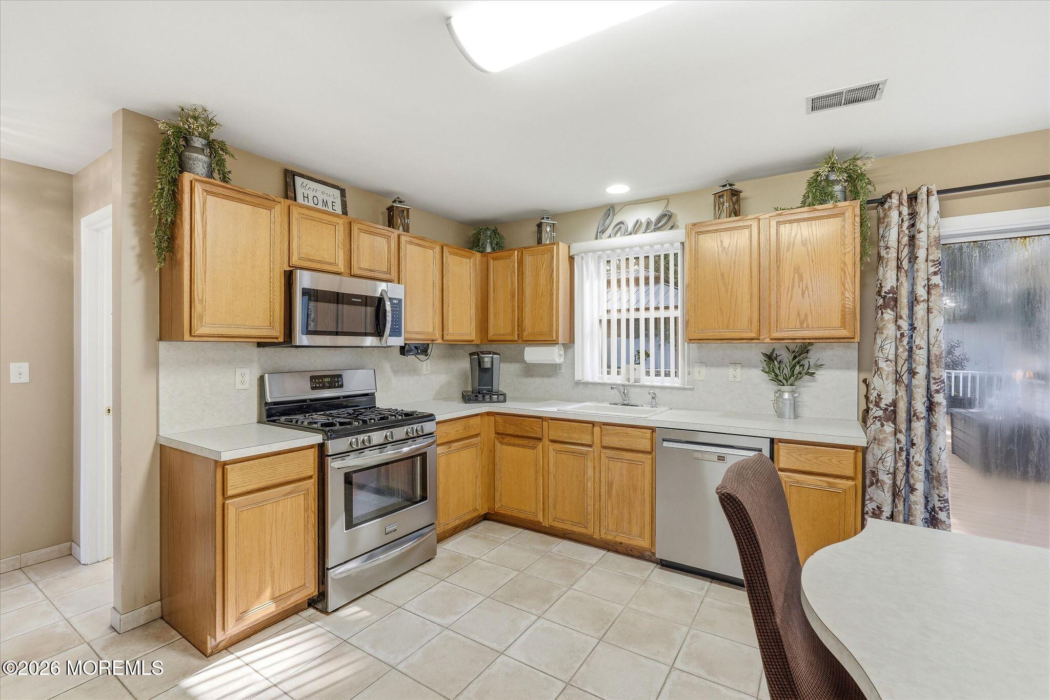 1117 S Maplecrest Court Toms River NJ 08753