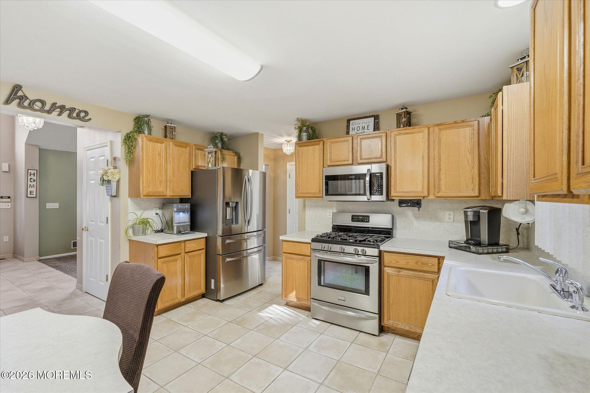 1117 S Maplecrest Court Toms River NJ 08753