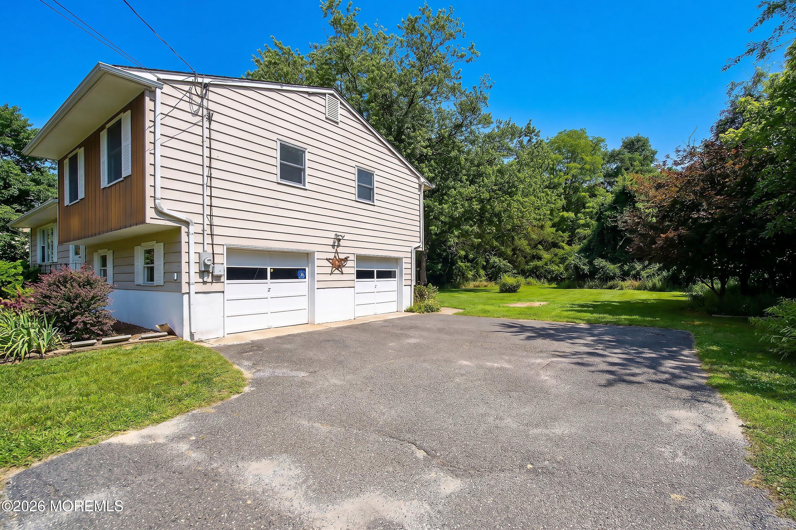 81 Ford Road Howell NJ 07731