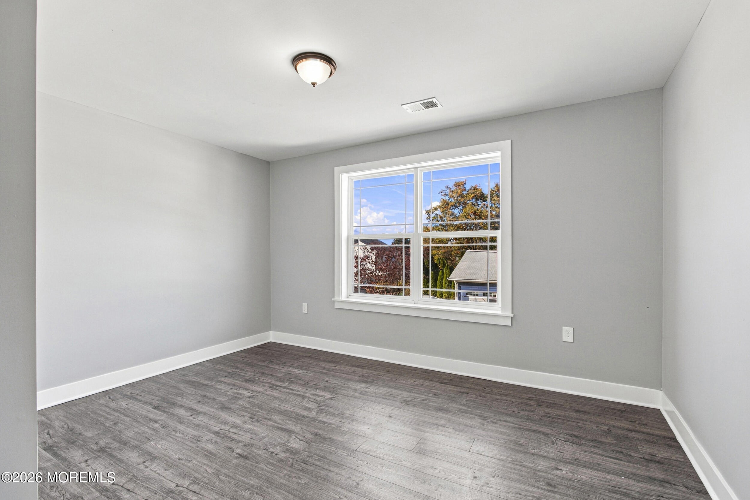751 Leeward Avenue Beachwood NJ 08722