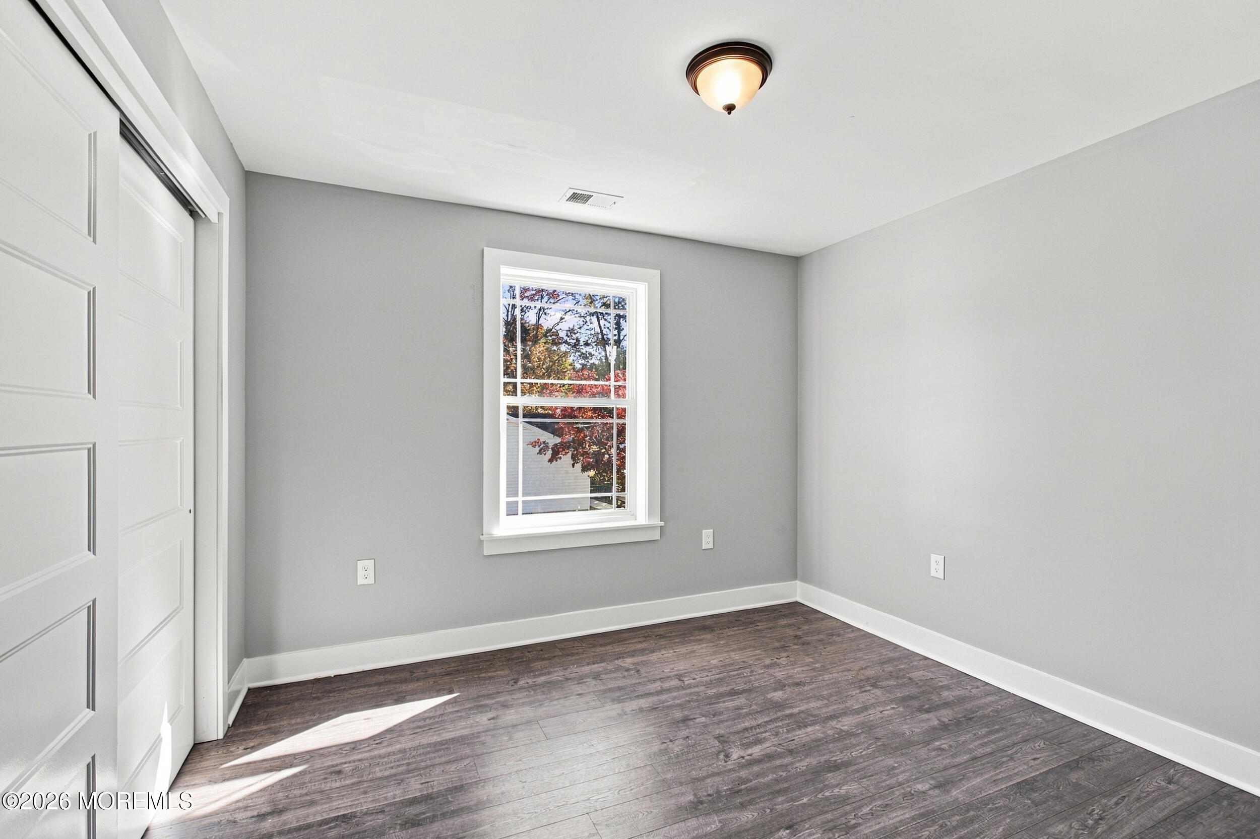 751 Leeward Avenue Beachwood NJ 08722