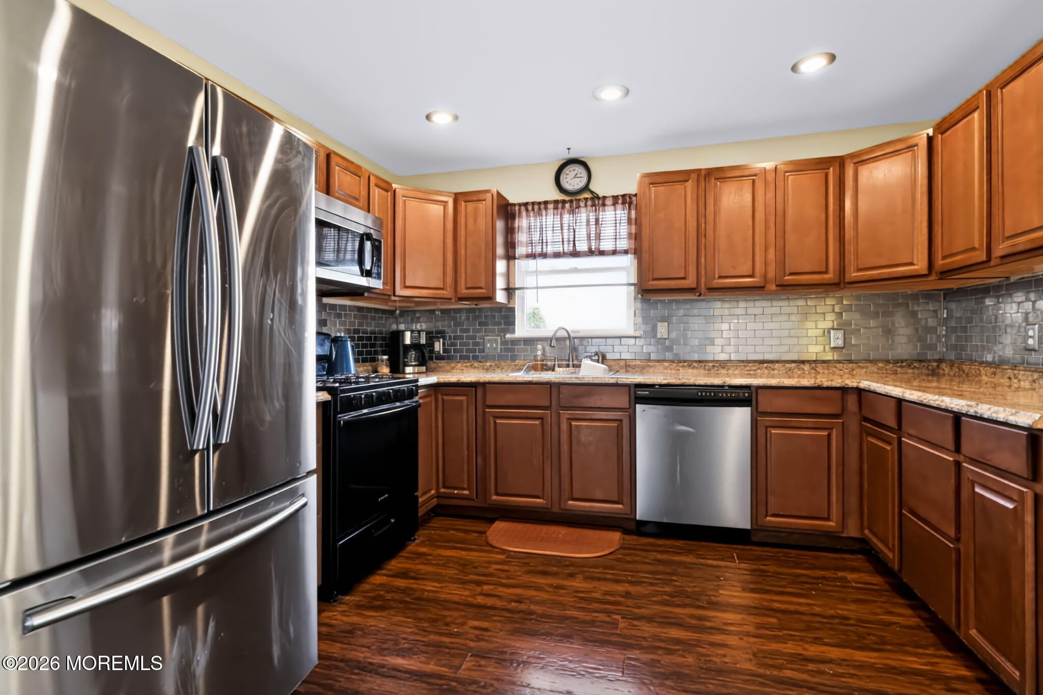 5 Pinehurst Avenue Port Monmouth NJ 07758