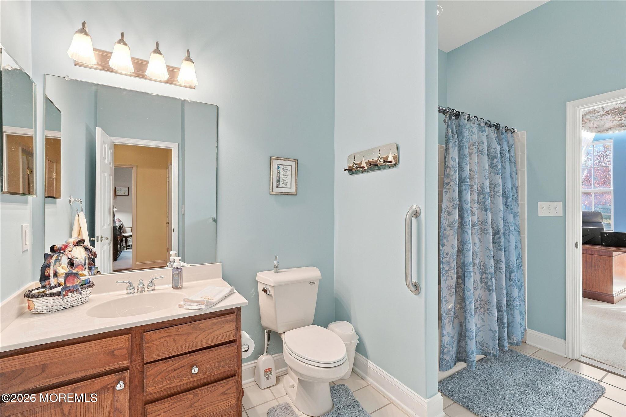 8 Blue Branch Court Barnegat NJ 08005