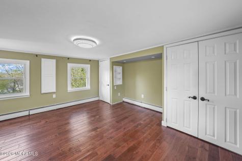 42 Bayberry Lane Middletown NJ 07748