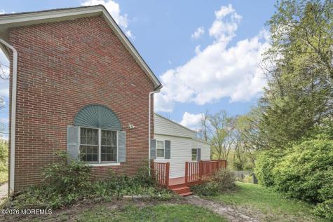 42 Bayberry Lane Middletown NJ 07748