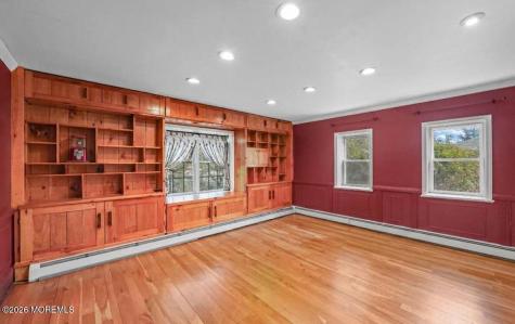 42 Bayberry Lane Middletown NJ 07748