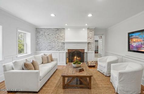 42 Bayberry Lane Middletown NJ 07748