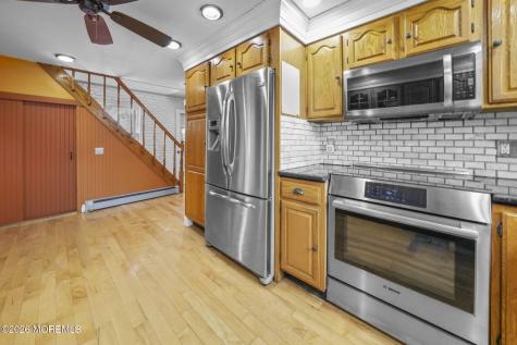 42 Bayberry Lane Middletown NJ 07748