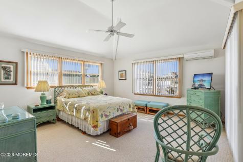 42 W Cape Cod Lane Long Beach Twp NJ 08008