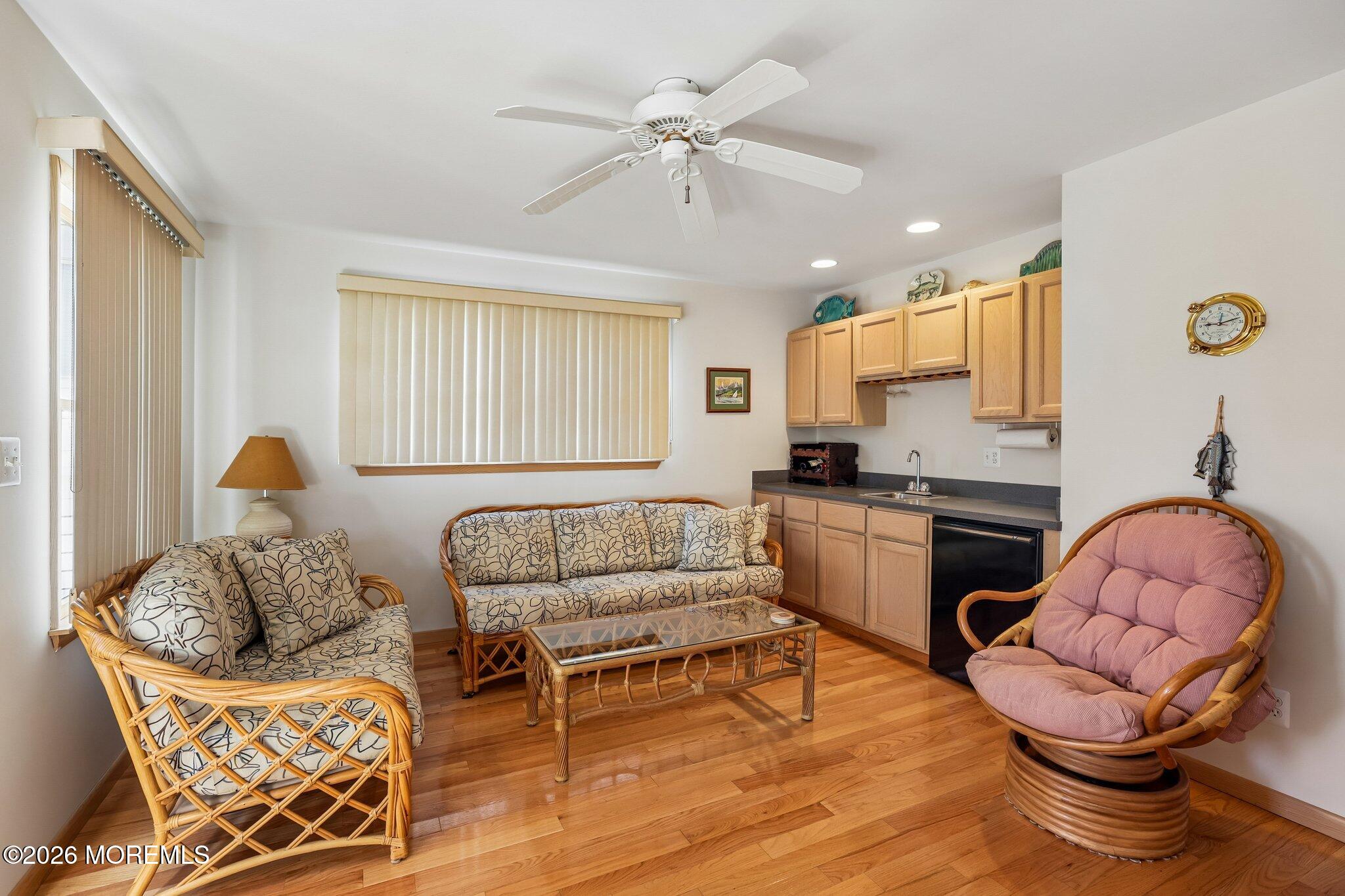 42 W Cape Cod Lane Long Beach Twp NJ 08008